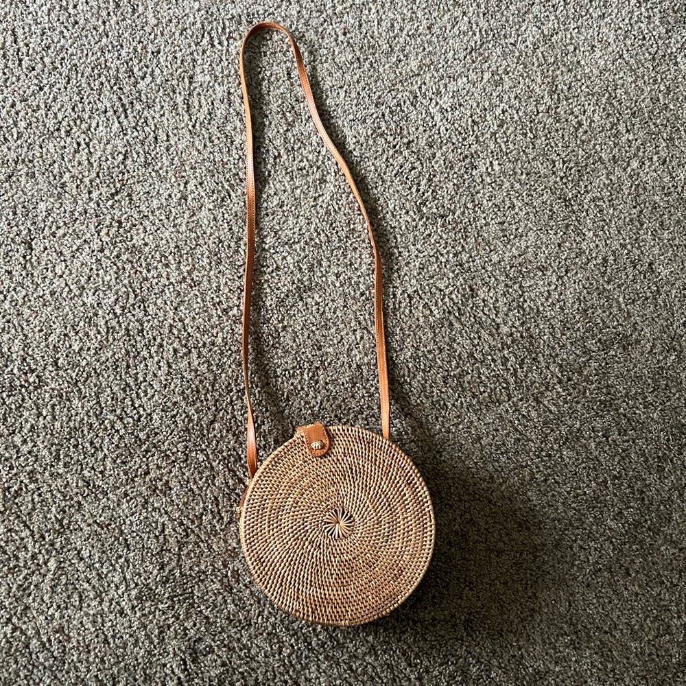 Tan rattan crossbody